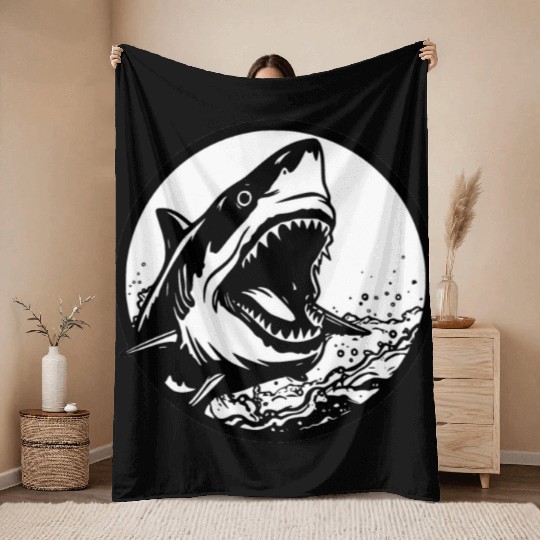 Great White Shark - Ocean Shark - Shark Lover Throw Blankets