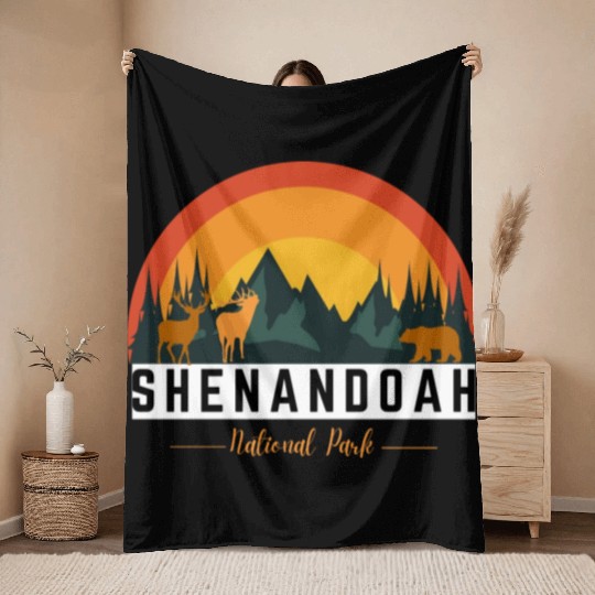 Shenandoah national park Throw Blankets