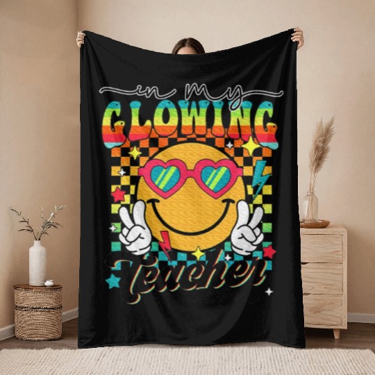Last Day of School Teacher In My Glowing Teacher Throw Blankets