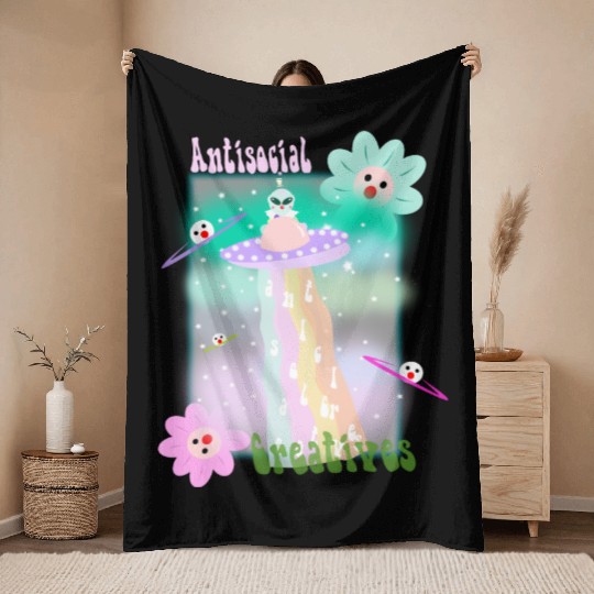 CIRCUS IN SPRING: SPRING ALIEN Throw Blankets