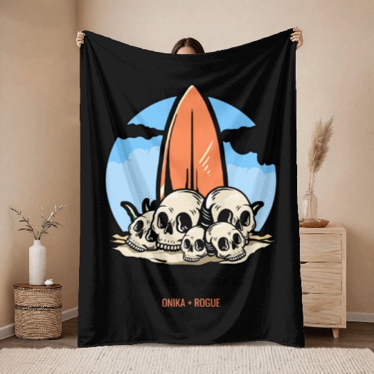 WAVES FOR DAYZ ONIKA + ROGUE Throw Blankets