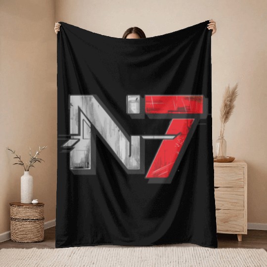 Mass Effect N7 Essential Throw Blankets