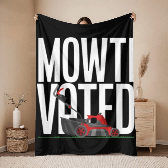 Landscaper Gardener Lawn Mowing Pun Throw Blankets