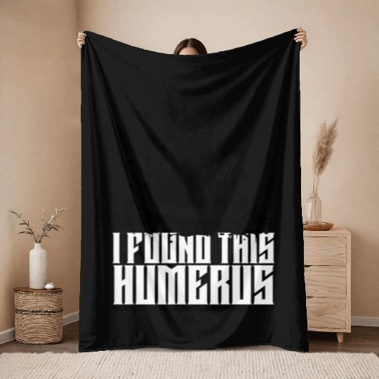 I Found This Humerus Black Cat Humorous Saying Throw Blankets