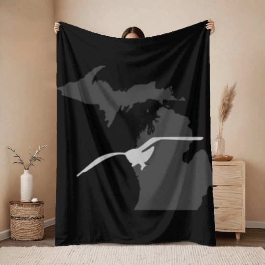 Michigan Seagull Throw Blankets