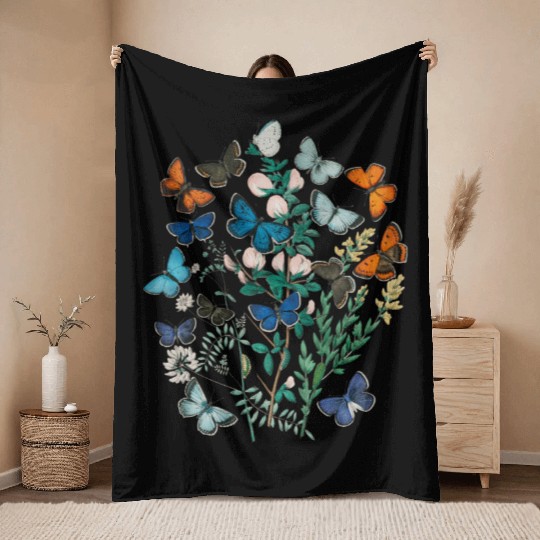 Flora aesthetic Throw Blankets