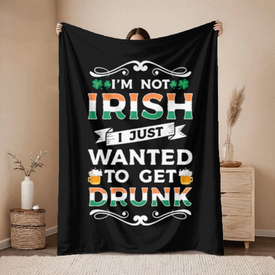 Ireland Pub Journey Celtic Throw Blankets