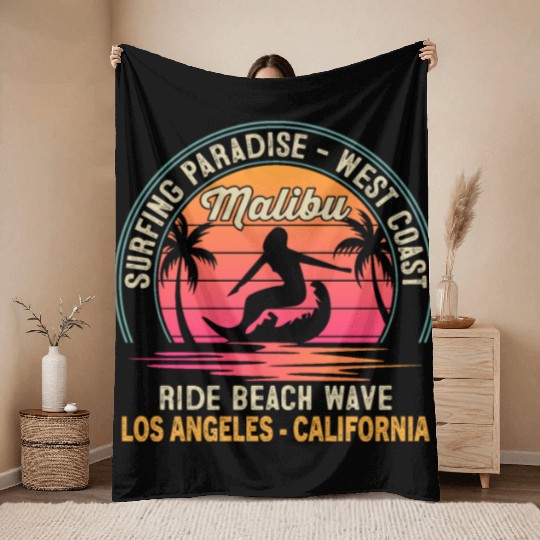 A NEST COAST NG PARADISE - SURFING Malibu RIDE BEA Throw Blankets