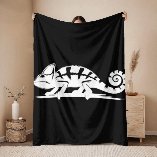Changing Chameleon In Nature Throw Blankets