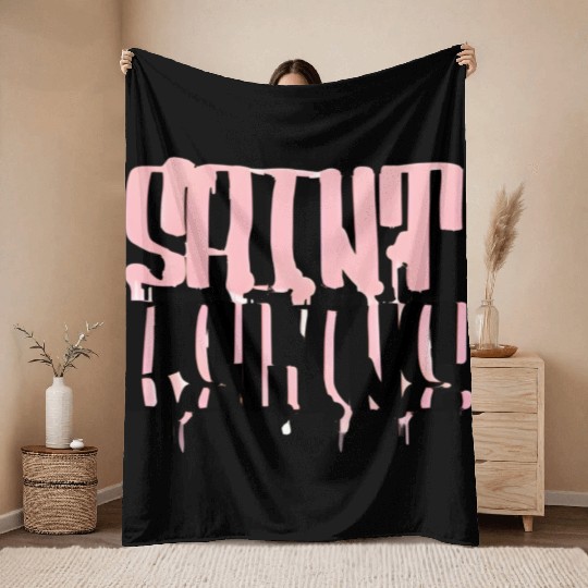 Saint Beline Oversized Throw Blankets
