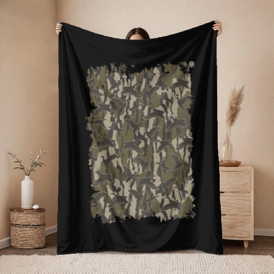 Waterfowl Hunting Camo Duck Hunters Bottomland Cam Throw Blankets