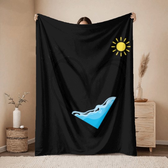 Heart with water and sun Throw Blankets