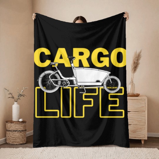 CARGO LIFE Throw Blankets