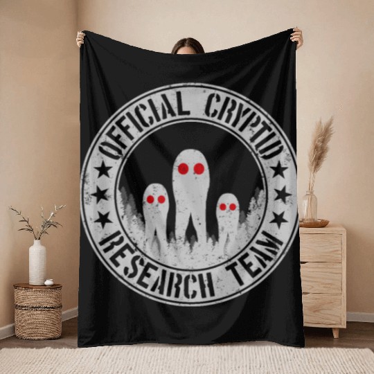 Cryptid Research Team Aliens Fresno Nightcrawlers Throw Blankets