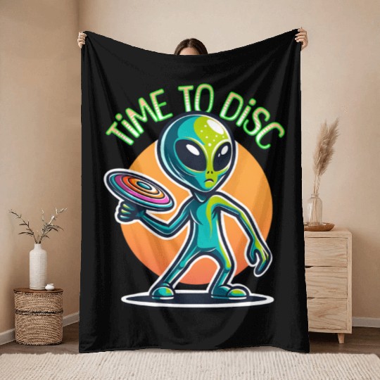 Alien Disc Golf | Retro Extraterrestrial Throw Blankets
