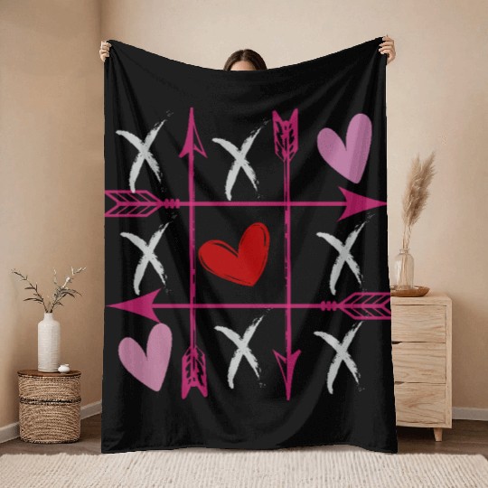VALENTINES DAY TIC TAC TOE BE MY VALENTINE DESIGN Throw Blankets