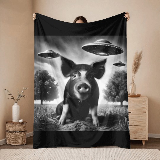 Pig piggy piglet Funny Graphic Selfie with UFOs We Throw Blankets