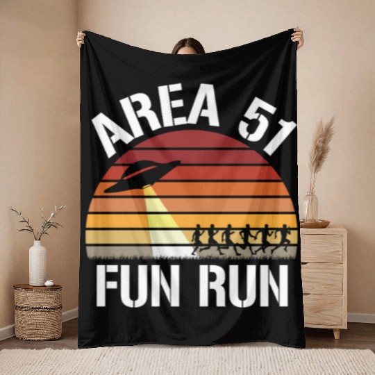 Area 51 Fun Run I Aliens UFO Roswell Alien Throw Blankets