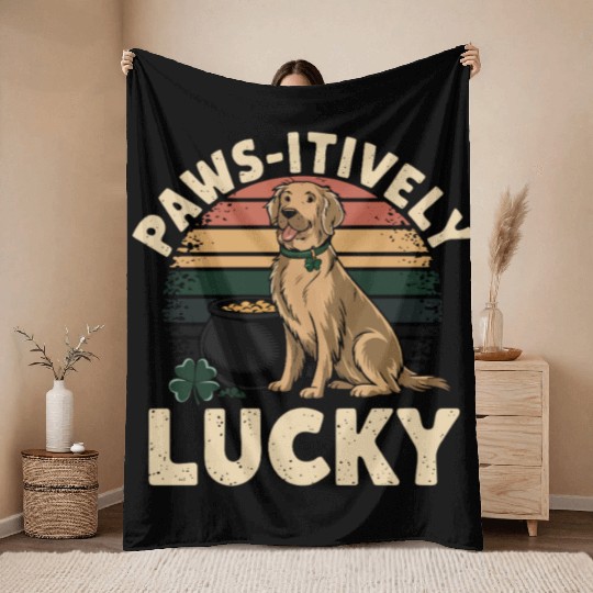Paws-itively Lucky: Golden Retriever St. Patrick's Throw Blankets