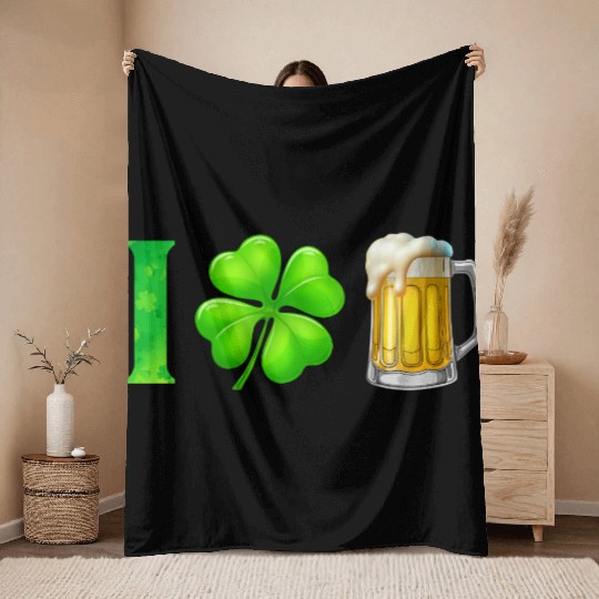 I Shamrock Beer Funny St Patrick's Day I Love Beer Throw Blankets
