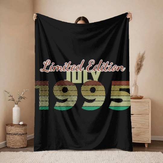 30th birthday Limited Edition SCR 07/1995 Throw Blankets