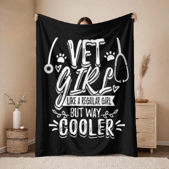 Cool Vet Girl Gift For Veterinary Technicians Throw Blankets