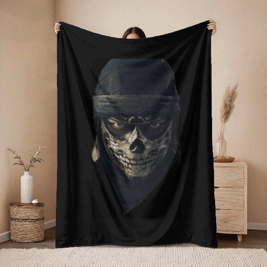 Horror Man Throw Blankets