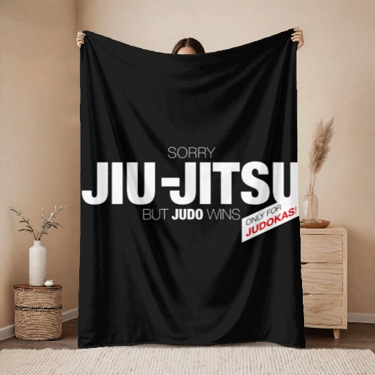 Sorry Jiu-Jitsu… but Judo wins! Throw Blankets