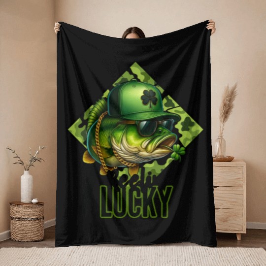 Reelin' Lucky Bass Fish Throw Blankets