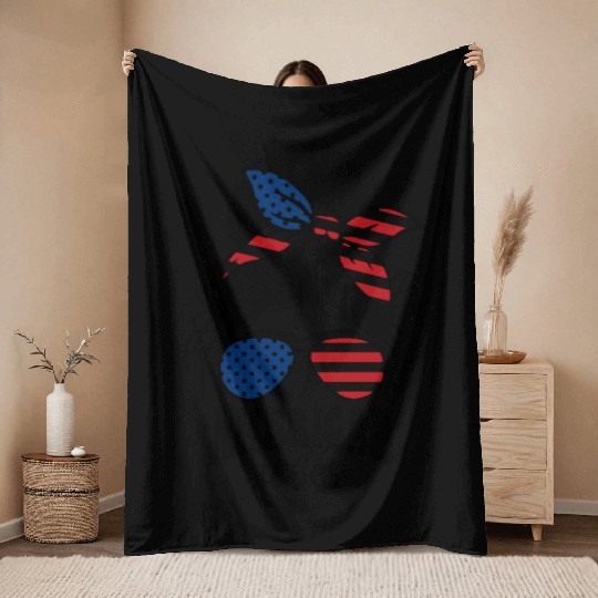 Patriotic American Vibes Illustration Throw Blankets