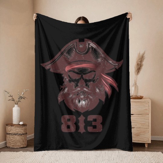 Tampa Bay 813 Pirate Skull  Throw Blankets