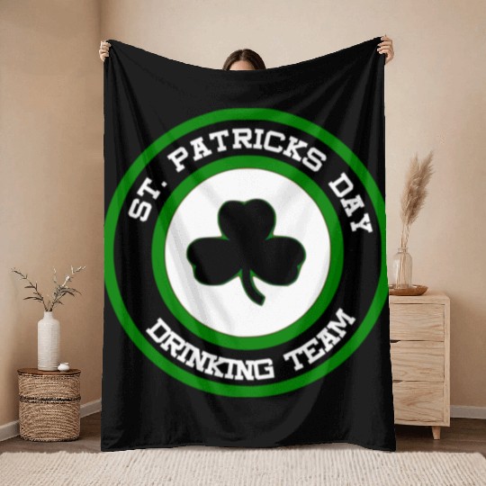 Sta Patrick's Day Drinking Team Throw Blankets