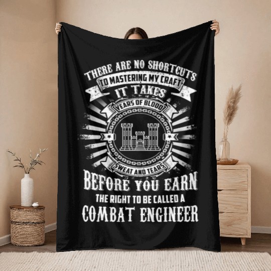 combat engineer, us army combat engineer, army com Throw Blankets