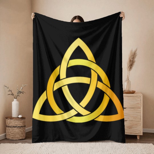 Original Triquetra circle celtic knot gold Throw Blankets
