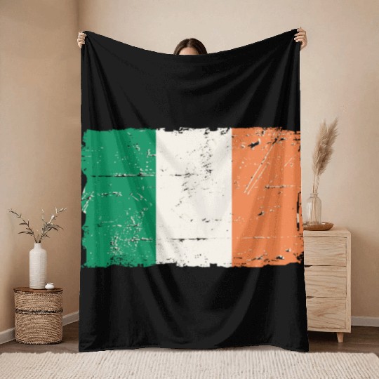 Ireland Flag Throw Blankets
