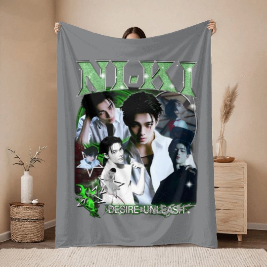 Retro Niki Enhypen Throw Blankets, Enhypen Desire: Unleash Throw Blankets, Enhypen Walk The Line World Tour Throw Blankets, Enhypen Fate Plus Tour Throw Blankets Sweater