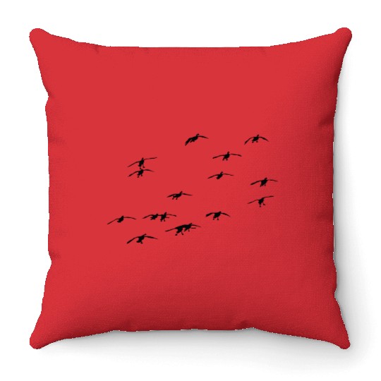 Goose Hunting De n & Waterfowl Hunting De n Throw Pillows