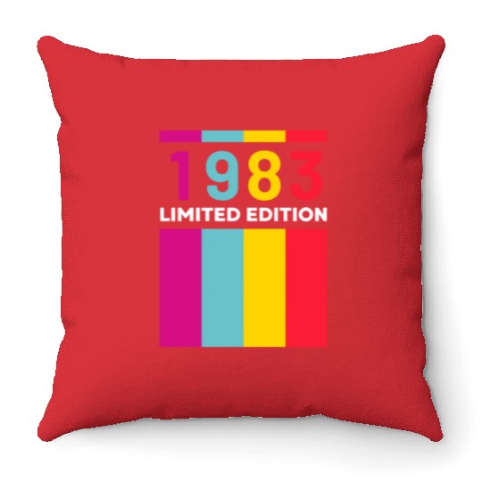 40 Years Vintage 1983 Retro 40th Birthday Throw Pillows