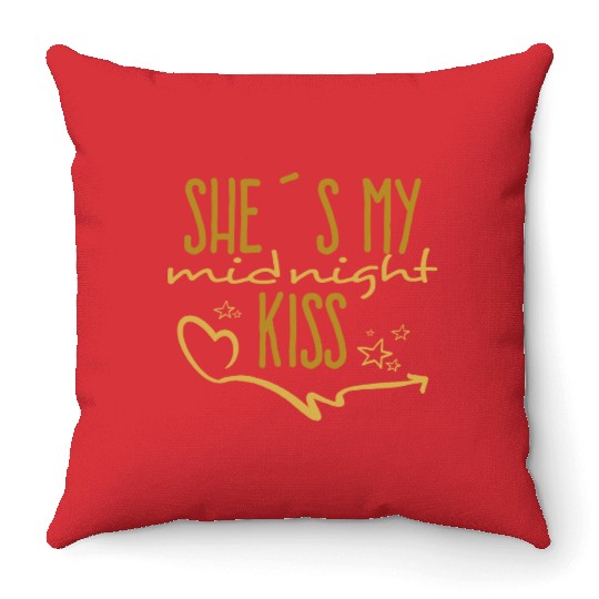 She´s my midnight Kiss Throw Pillows