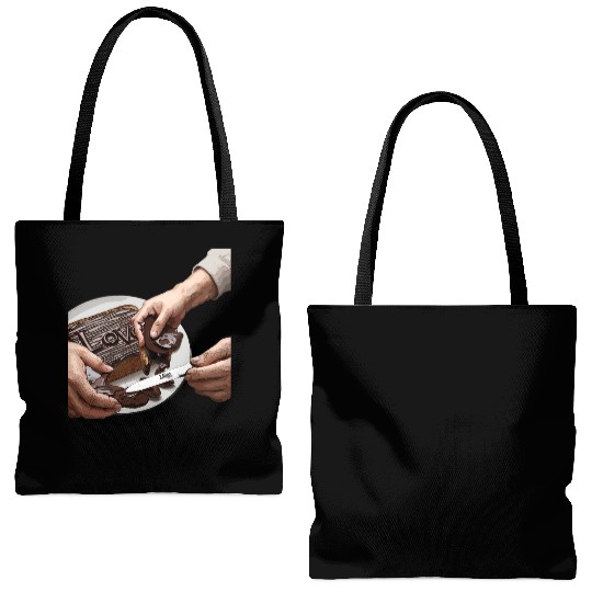 spread love design Tote Bags (AOP)