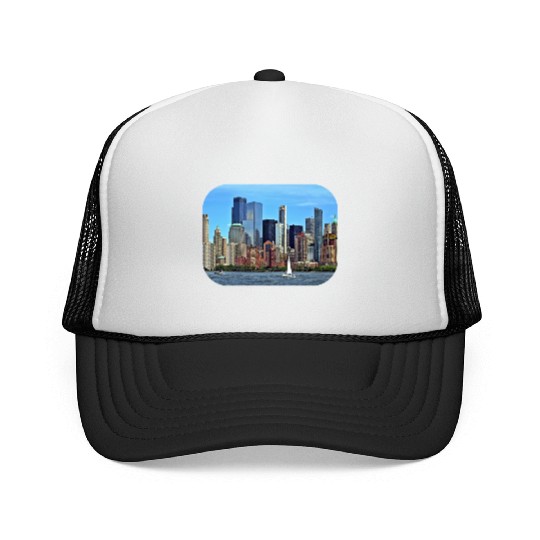 Manhattan NY – Sailboat By Manhattan Skyline Trucker Caps