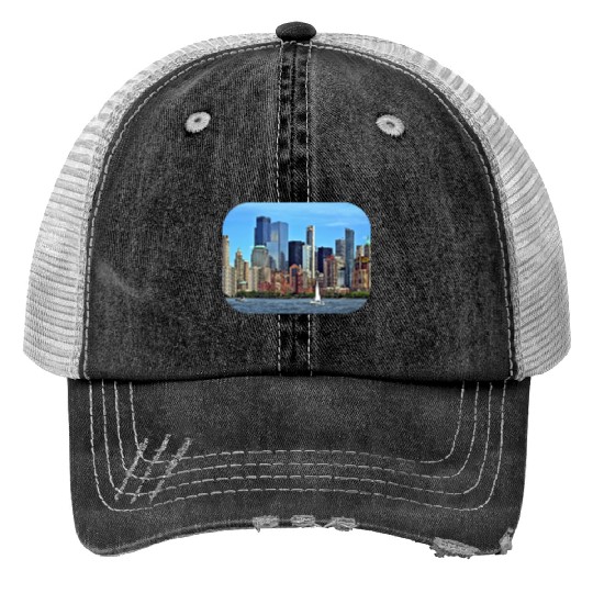 Manhattan NY – Sailboat By Manhattan Skyline Trucker Hats