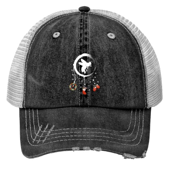 Winter dreamcatcher Christmas Bee Trucker Hats