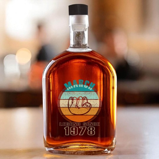 1978 Im März Vintage Whiskey Bottles