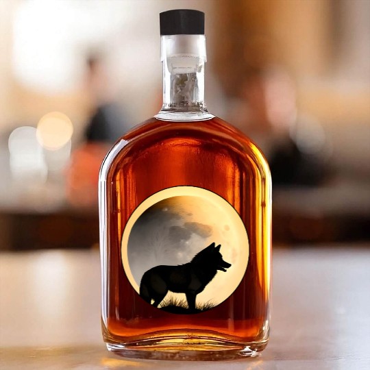 Wolf howling at the moon graphic Whiskey Bottles
