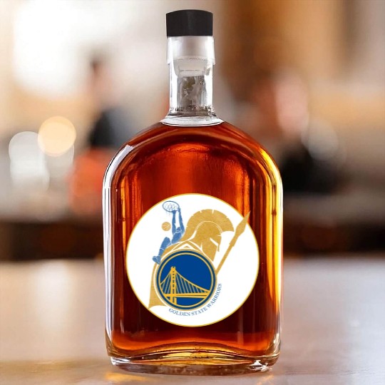 New Era Golden State Warriors Team Logo T-Shir Whiskey Bottles