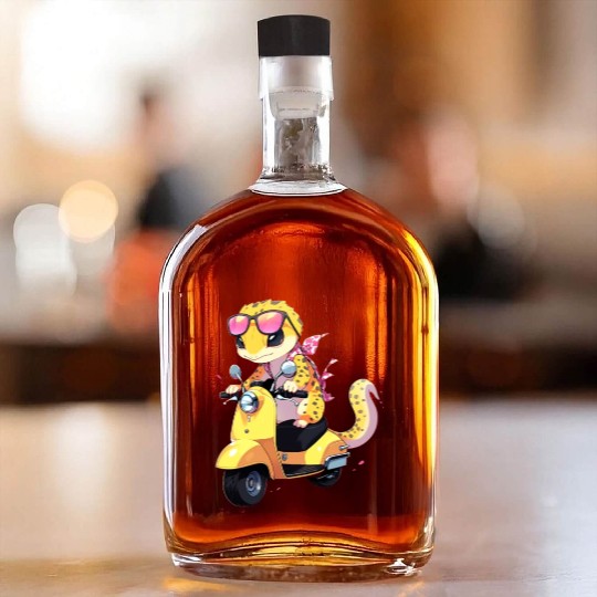 Leopard Gecko on Scooter Funny Lizard Biker Moped Whiskey Bottles