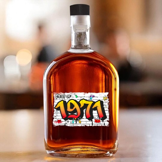 Urban Icon 1971 Graffiti – 54 Years of Timeless Whiskey Bottles