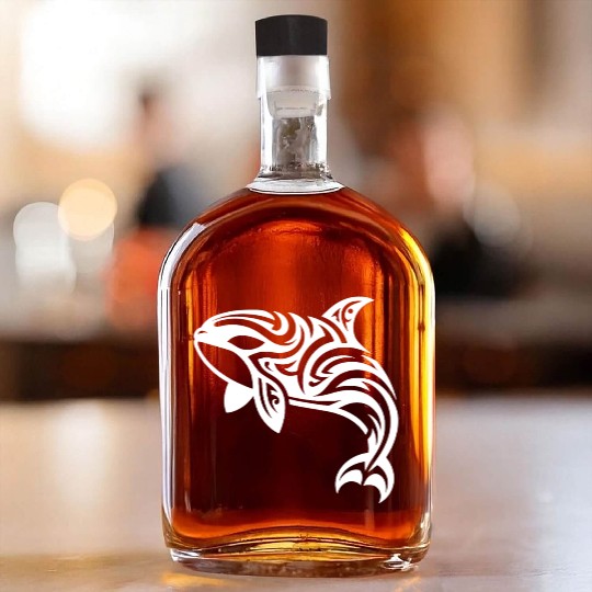 Eleganter Orca T Tattoo Style Whiskey Bottles