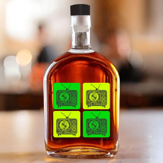 Retro TV - Vintage Classic Whiskey Bottles